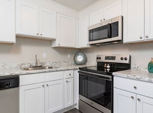 The Crossings at Bramblewood Apartment Homes, Richmond, VA 23225