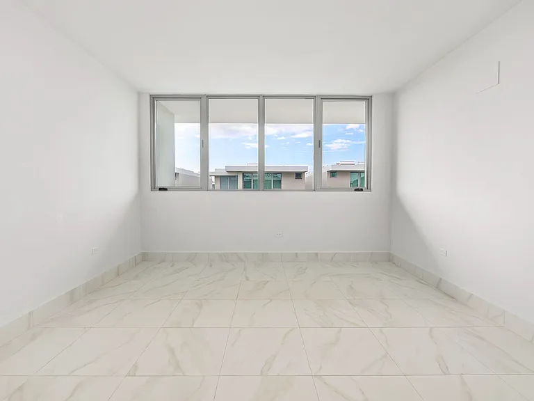 155 Chelsea — Photo 10