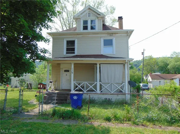 1730 Etruria St, East Liverpool, OH 43920