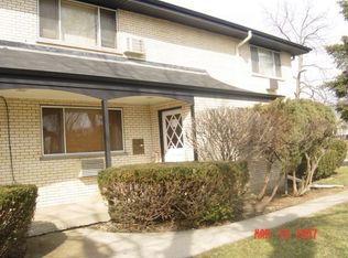 235 E Palatine Rd APT 1A, Palatine, IL 60067