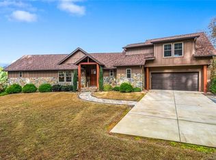 5341 Oak Crest Ln, Lenoir, NC 28645