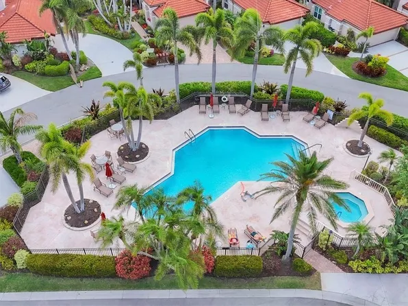 7334 Regina Royale Blvd #74, Sarasota, FL 34238