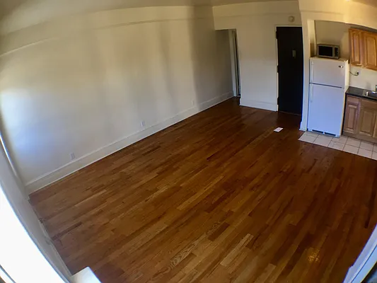 Rented by Abba Realty Associates INC | media 7