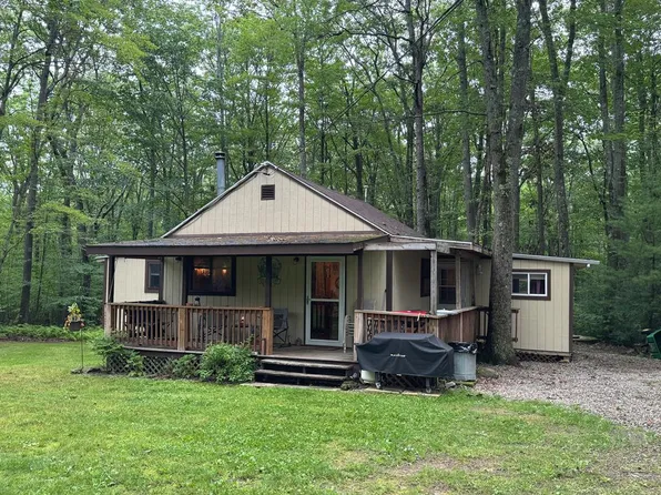 43 Fawn Crossing Ln, Westfield, PA 16950