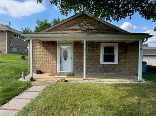 1404 Gringo Rd, Aliquippa, PA 15001