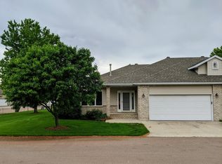 2417 Madison Square Dr S, Fargo, ND