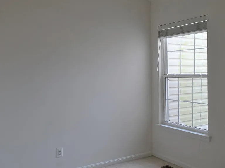 8933 Royal Astor Way — Photo 37