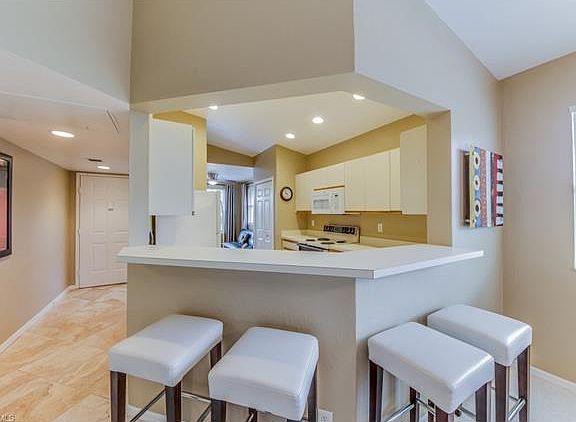 5th image of 380 Horse Creek Dr APT 401