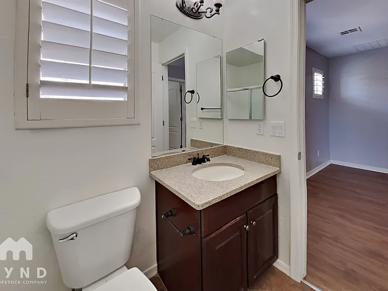 17524 W Mandalay Ln — Photo 12