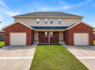 228 Copper Oaks Dr #230, Centerton, AR 72719
