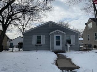 127 Warburton St W, South Saint Paul, MN 55075