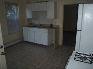 8 Edgar St, New Haven, CT 06519