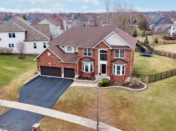 25947 Campbell Ln, Plainfield, IL 60585