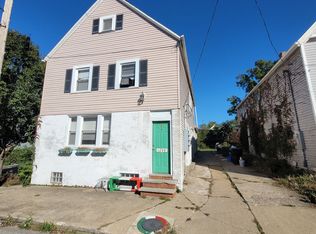 1239 W 67th St #1, Cleveland, OH 44102