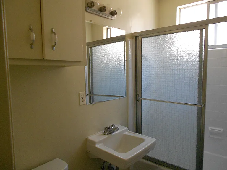 3721 Midvale Ave #4 — Photo 18