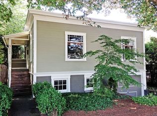 327 NW 84th St, Seattle, WA 98117