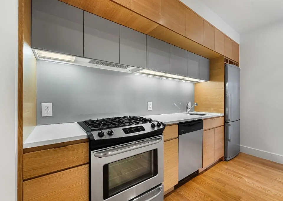 150 4th Ave #7A