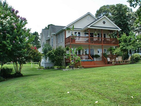 5th image of 40306 Waterview Dr
