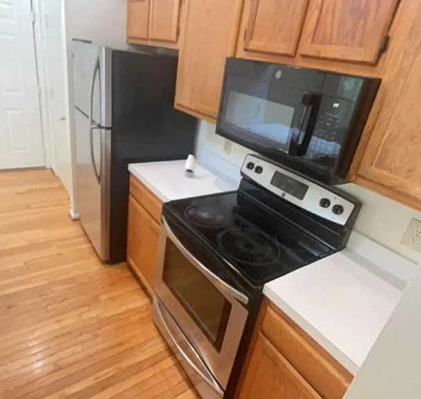 14201 Woolen Oak Ct #10-32 — Photo 7