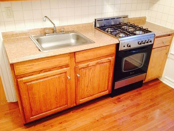 5th image of 84-32 164th St #2