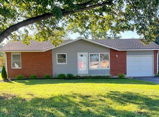 395 S Mathers St, Orleans, IN 47452