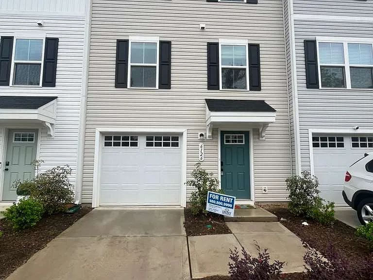 6126 Carrick Bend Ct — Photo 1