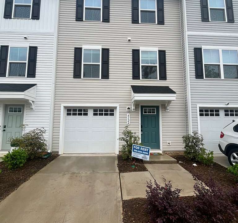 1st image of 6126 Carrick Bend Ct