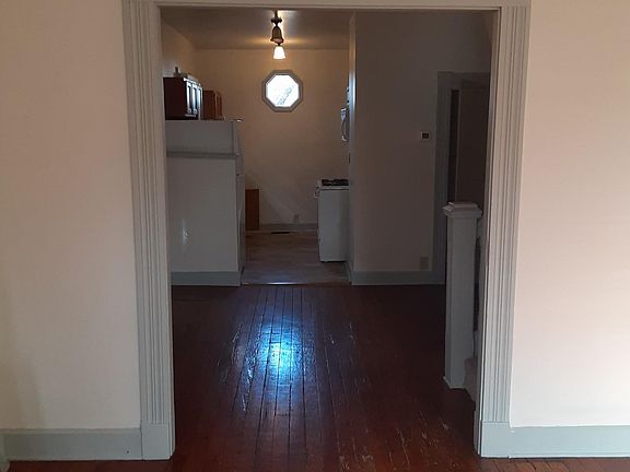 2nd image of 1222 Polk St