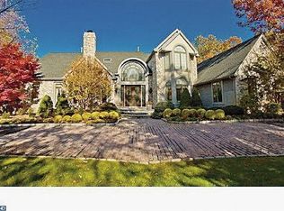 15 Woodsfield Ct, Medford, NJ 08055