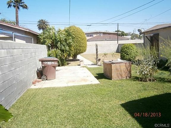 4th image of 11230 Berendo Ave