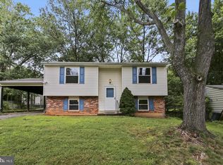 19104 Saint Johnsbury Ln, Germantown, MD 20876