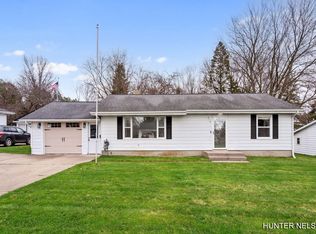 710 N Stewart Ave, Fremont, MI 49412
