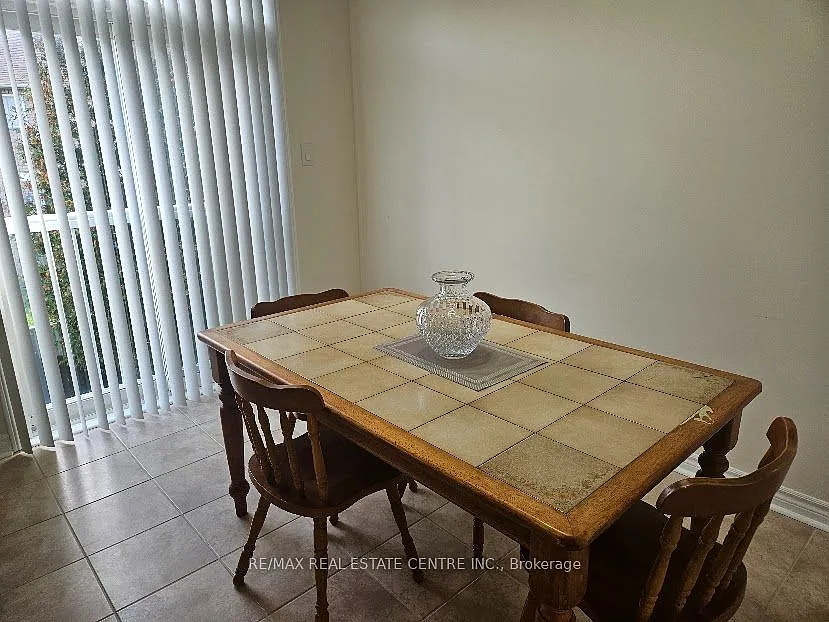 3 bed, $2,850 — Photo 4