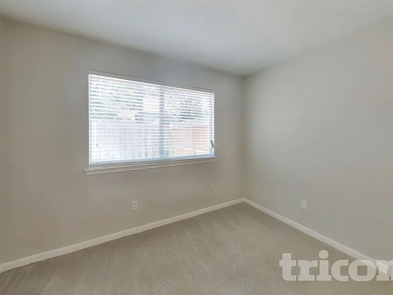 3135 Lavender Candle Dr — Photo 14