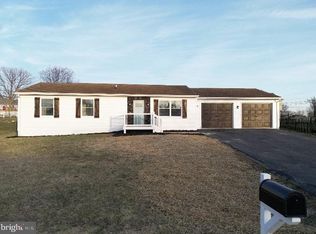 13828 Donovan Dr, Greencastle, PA 17225
