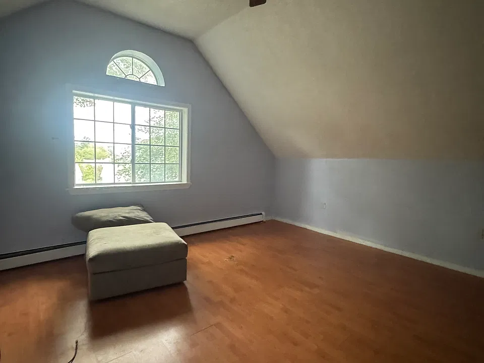 445 E Main St #1