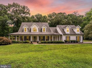 11 Fallen Leaves Ln, Fredericksburg, VA 22405