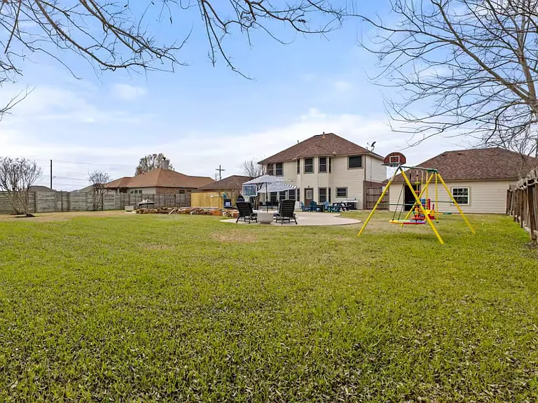 14190 Brushwood Dr — Photo 8