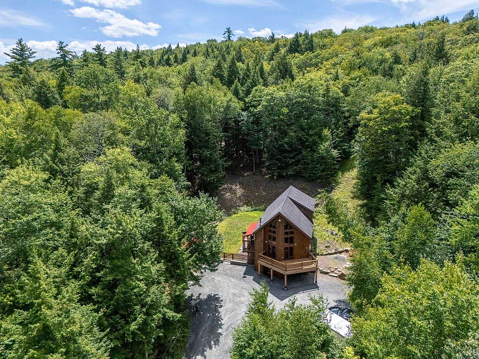 1st image of 827 Mount Cardigan Road
