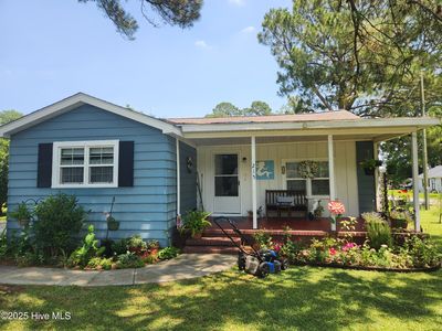 215 S Lee Avenue, Beulaville, NC, 28518