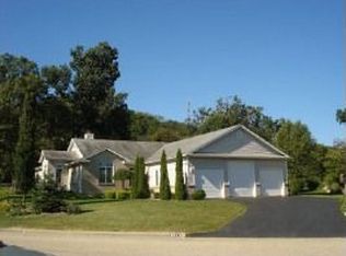 853 Fairground Circle Dr, Oregon, IL 61061
