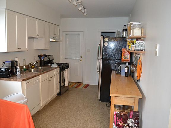 4th image of 1641 N Humboldt Blvd APT 2