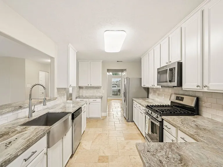 22418 Bridgestone Ridge Dr — Photo 11