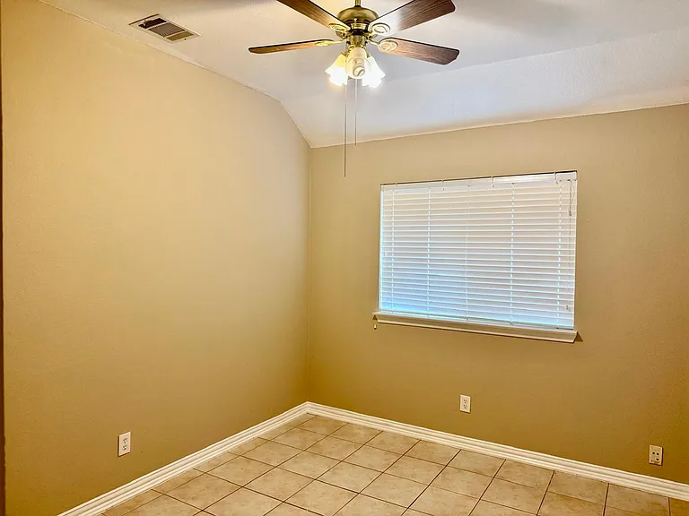 2151 Arbor Creek Dr — Photo 19