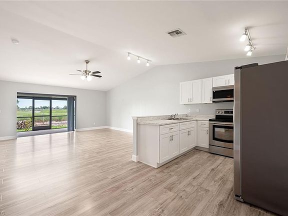 3rd image of 7584-7586 Winged Foot DR