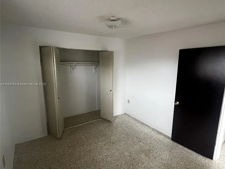 619 SW 11th Ave #2 — Photo 2