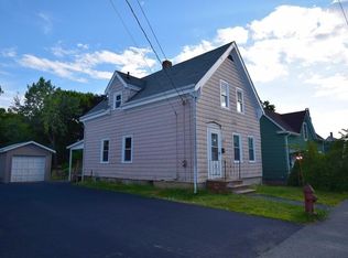 9 Monroe St, Taunton, MA 02780