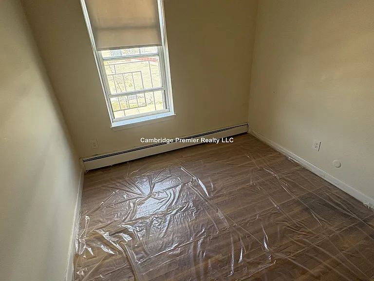 N Beacon St — Photo 15