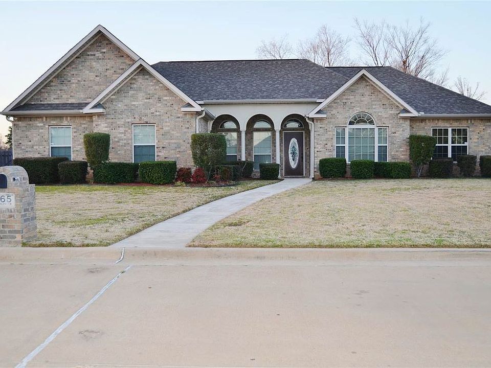 1st image of 165 Corley Cir