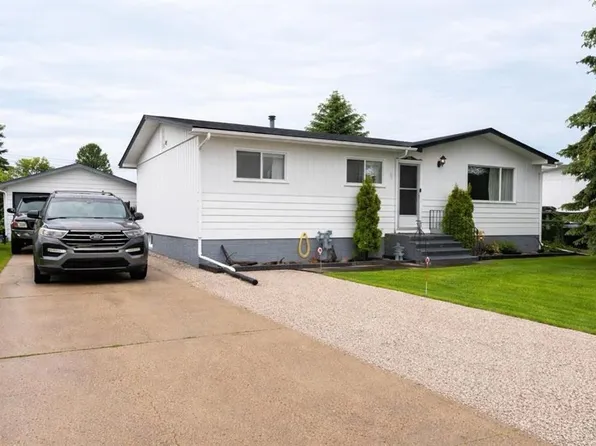 25 SW Centennial Cres, Swan Hills, AB T0G 2C0